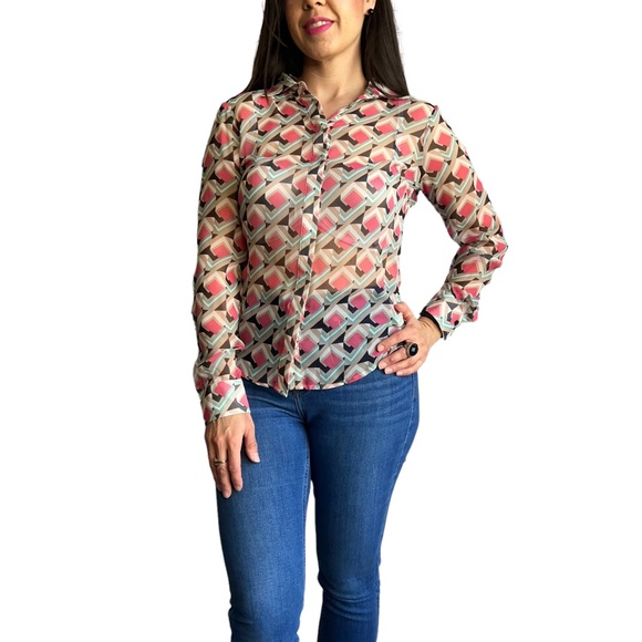 NWT BEBE Women's Silk Blouse Geometric Luxurious Button Down Long Sleeve, XS sz - Picture 9 of 17